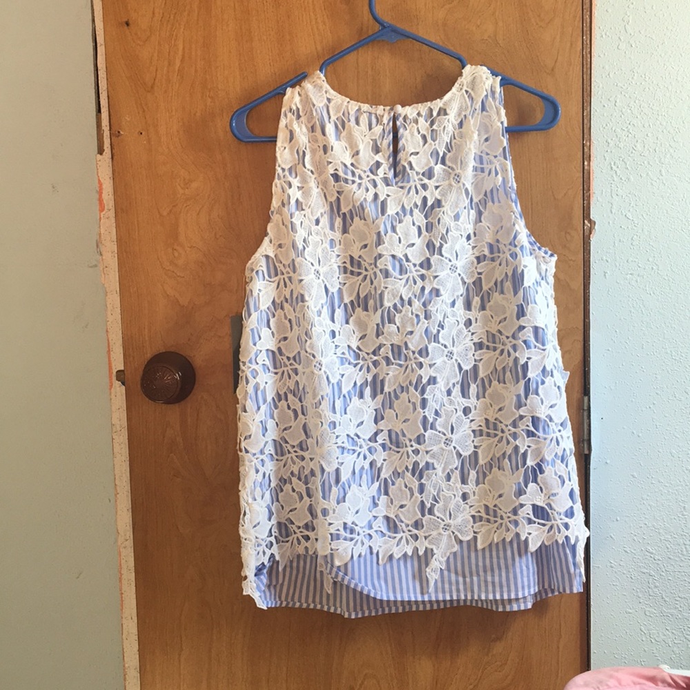 Lace vest Valorie Stevens